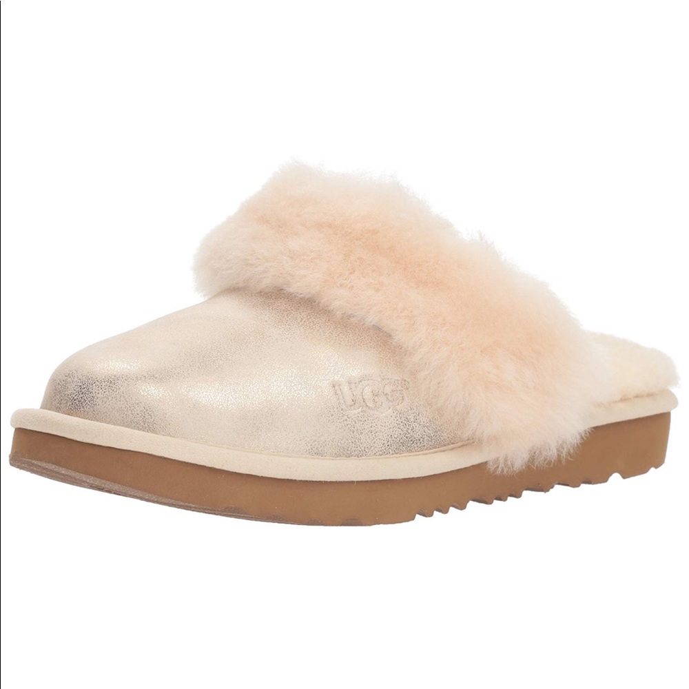 Like New Girl’s UGG Cozy II Slippers